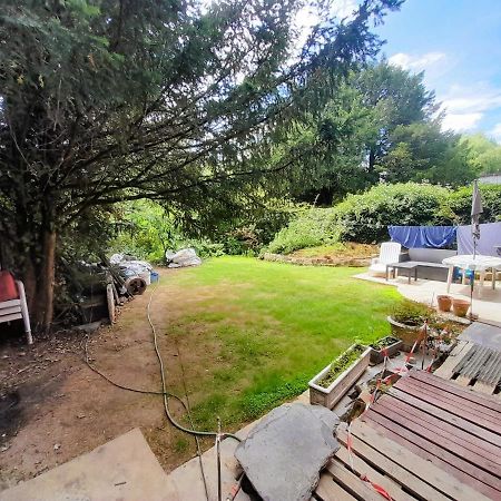 Appartement Sur Jardin Au Calme A Pernes 1 Chambre Екстериор снимка