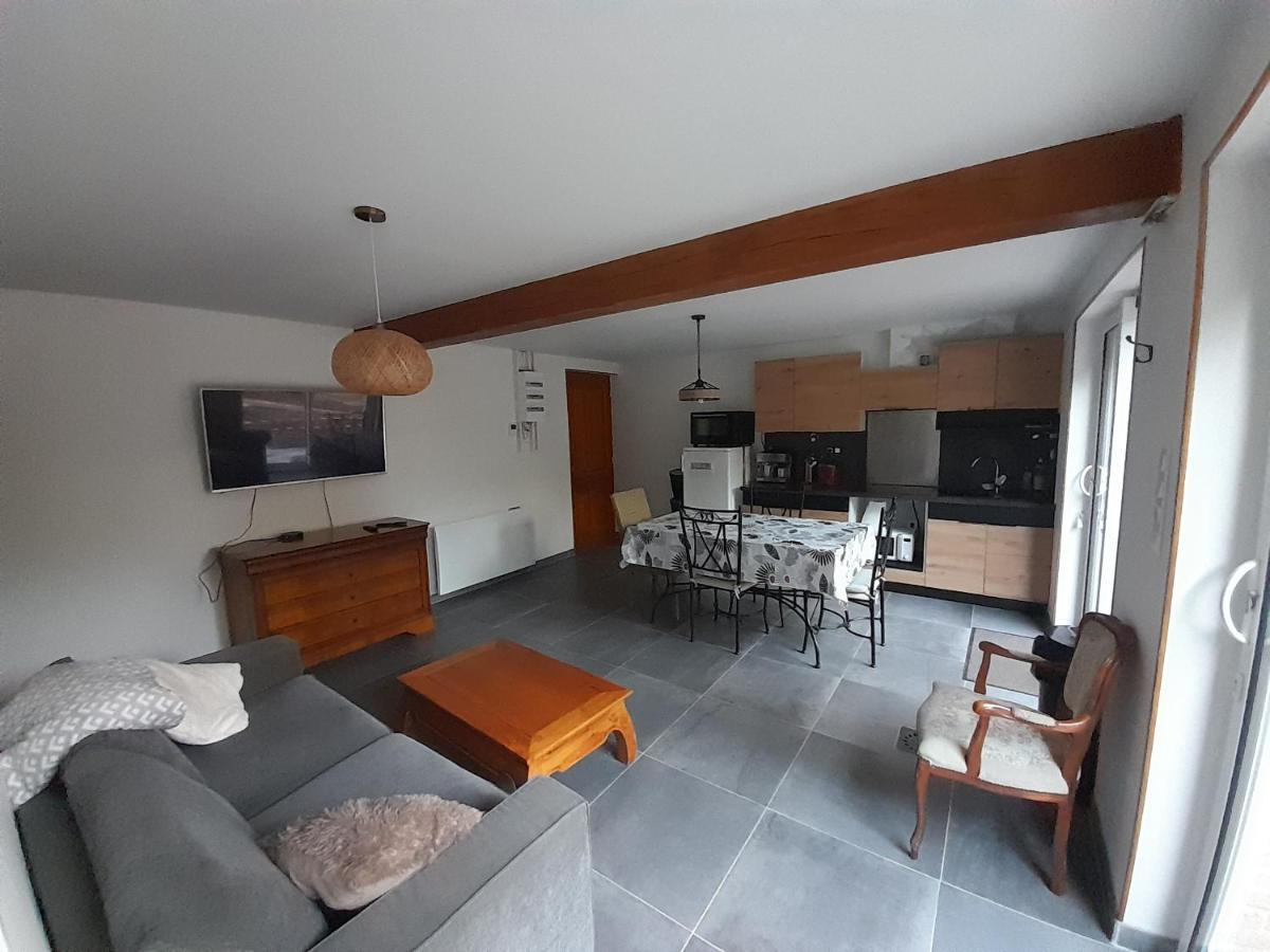 Appartement Sur Jardin Au Calme A Pernes 1 Chambre Екстериор снимка